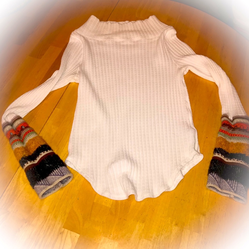 Free People- In the Mix Cuff top